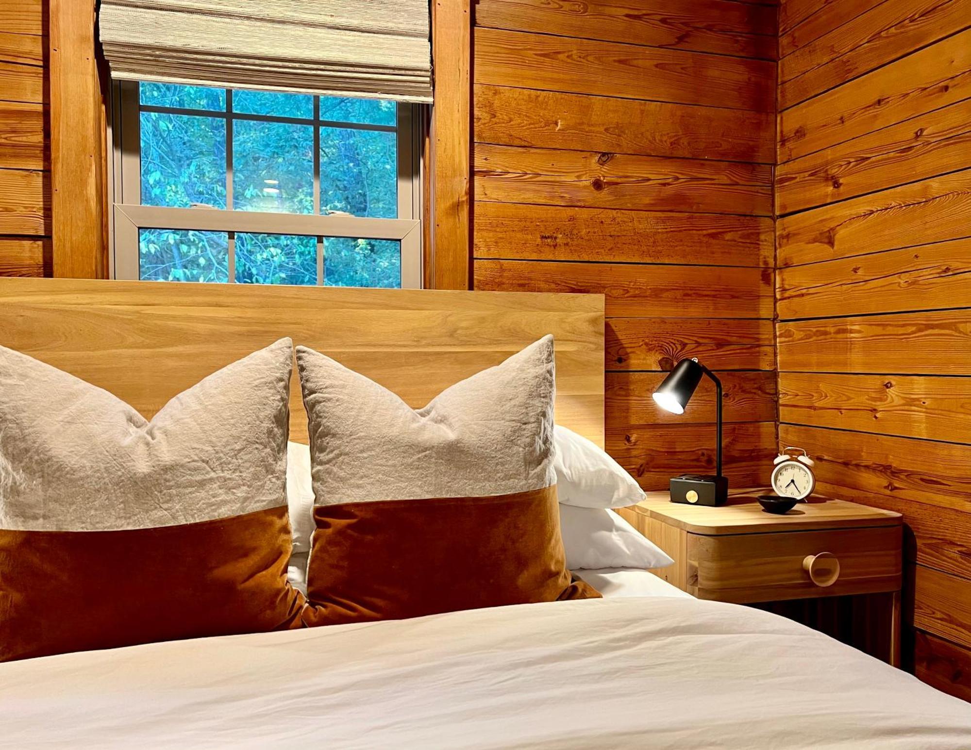 Glass Cabin Eureka Springs Eksteriør billede